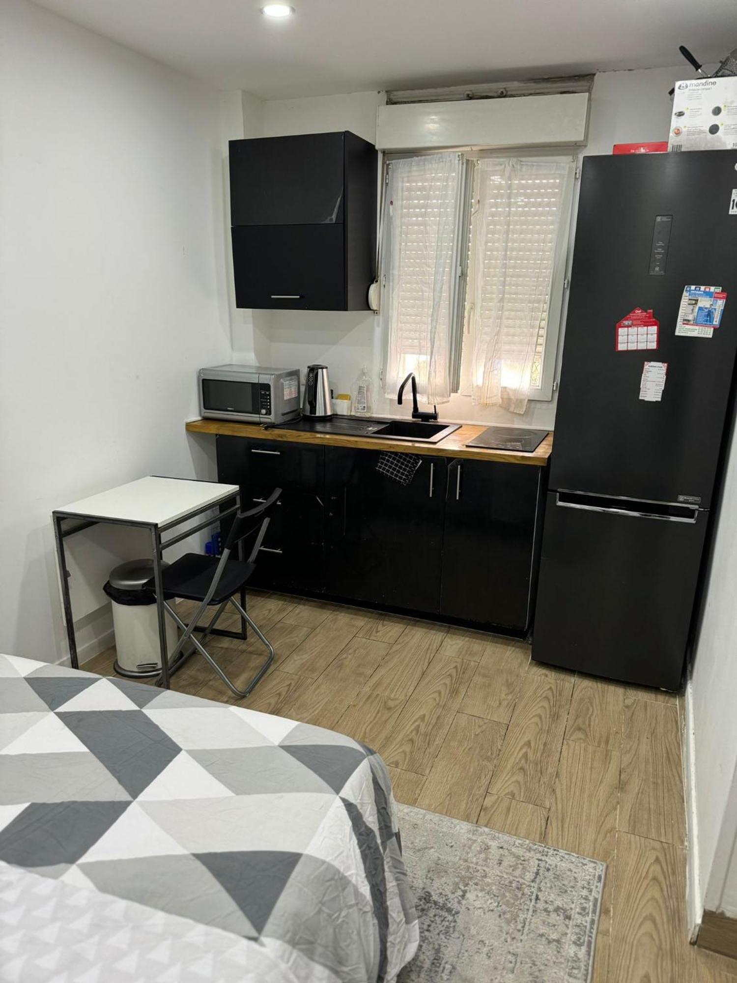 Appartement Cosy Au Coeur De 11e Parijs